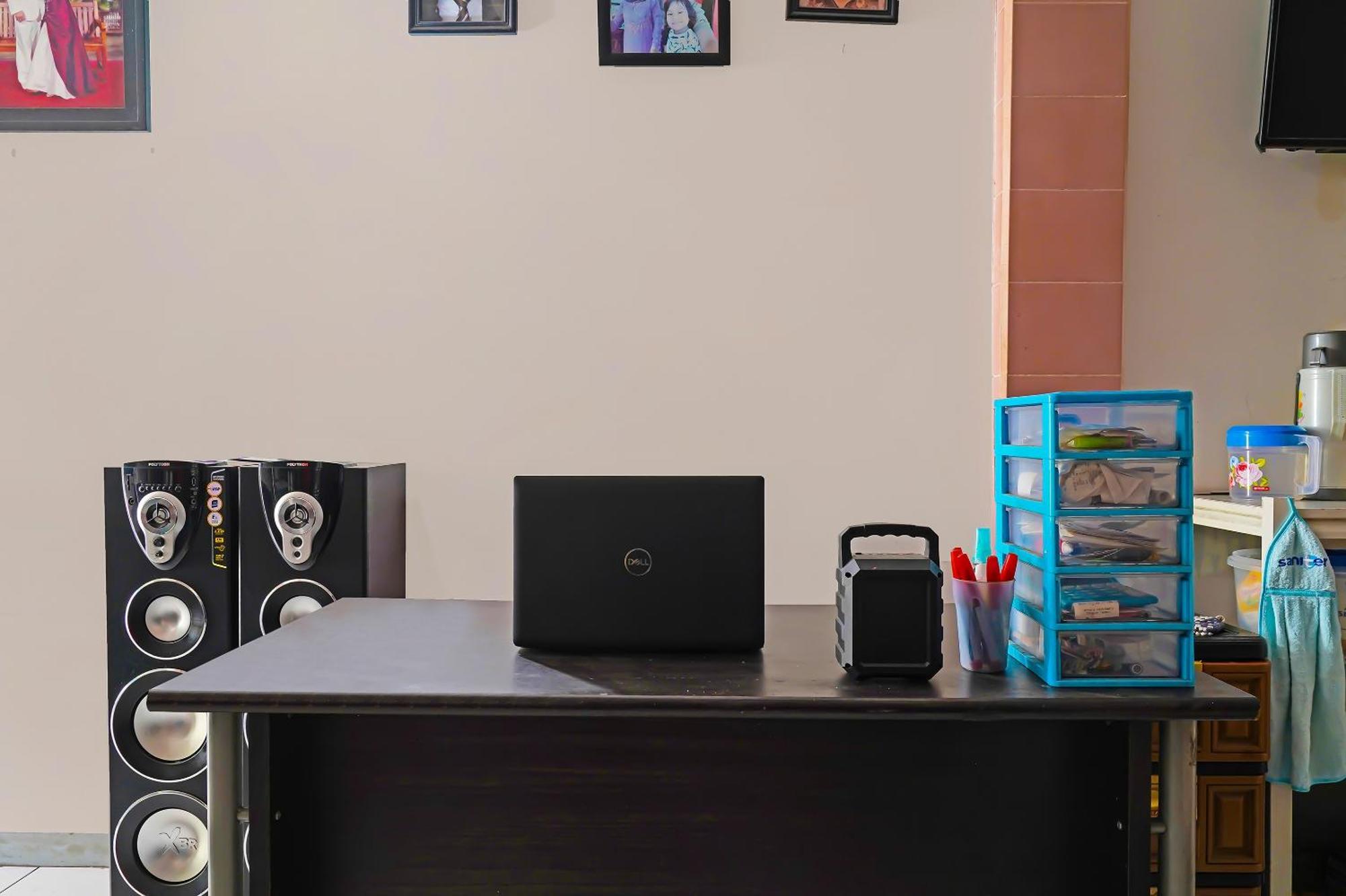 Hotel Oyo Life 92694 Kost Nino Bandung